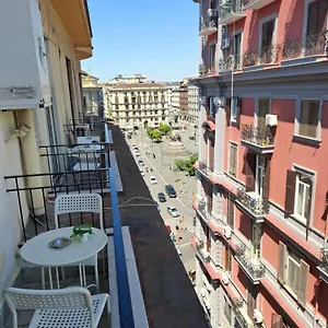 Napoli Central Bed & Breakfast